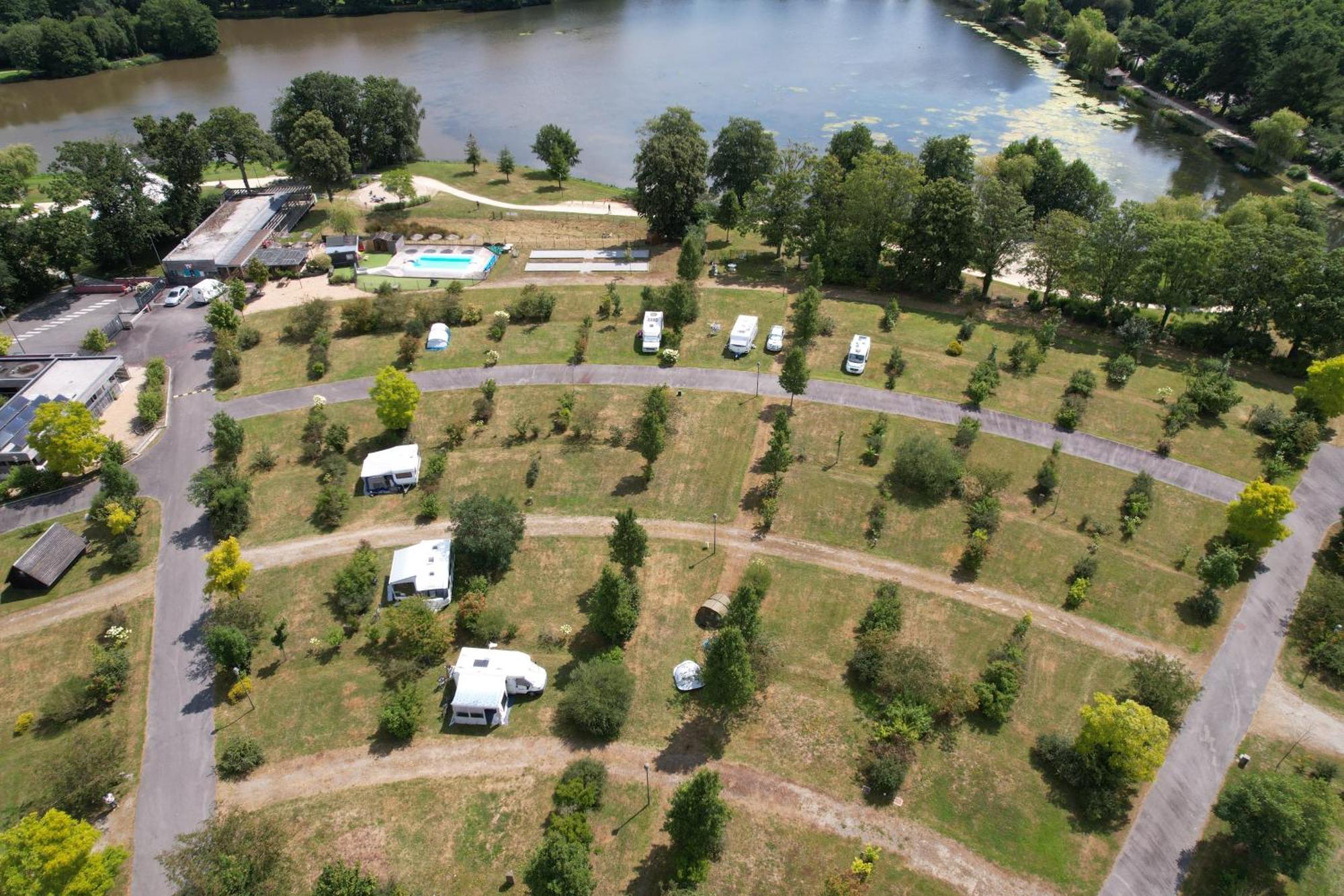 Camping Aquarev Hotel Loudéac Eksteriør billede